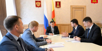 Губернатор Игорь Руденя провел встречу с директором департамента радиоэлектронной промышленности Министерства промышленности и торговли Российской Федерации Юрием Плясуновым - Газета Новоторжский вестник